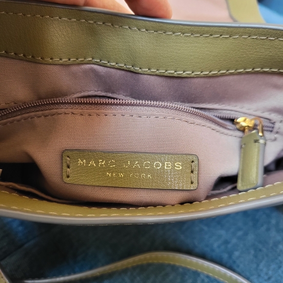 Marc Jacobs Mini Rider Olive Crossbody Bag.. - Picture 11 of 13